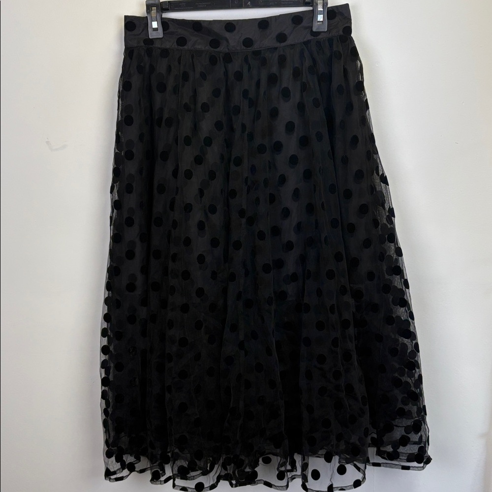 New York & Company Black Polka Dot Overlay Skirt/ Size Medium - Picture 2 of 9